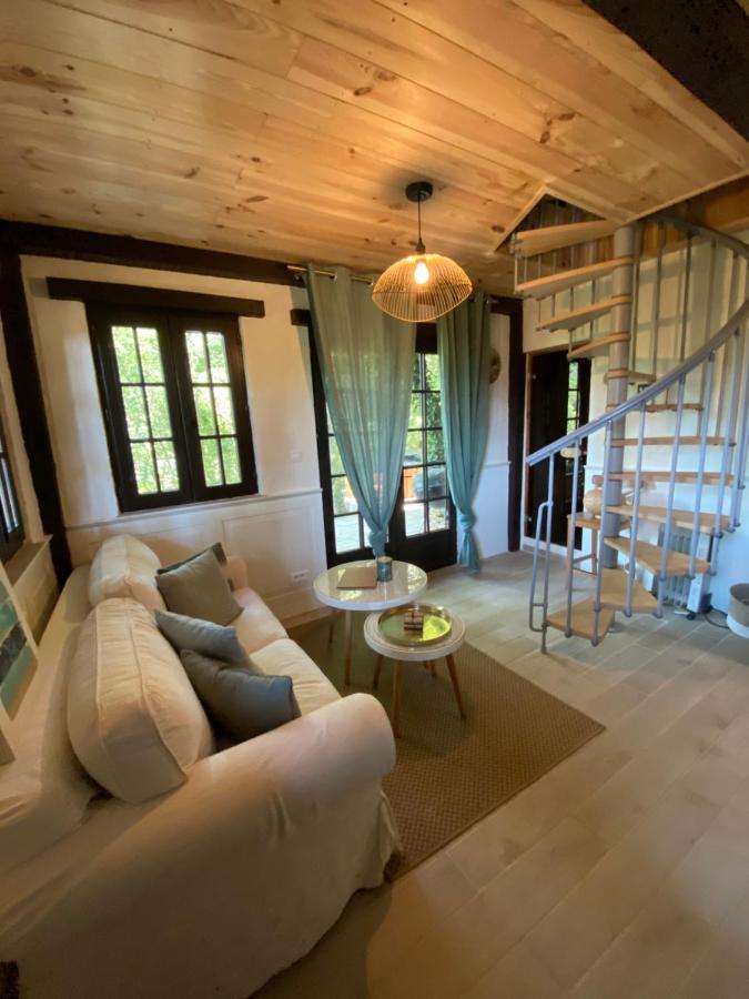 Petit Maison Du Chene Auriac-du-Périgord Esterno foto